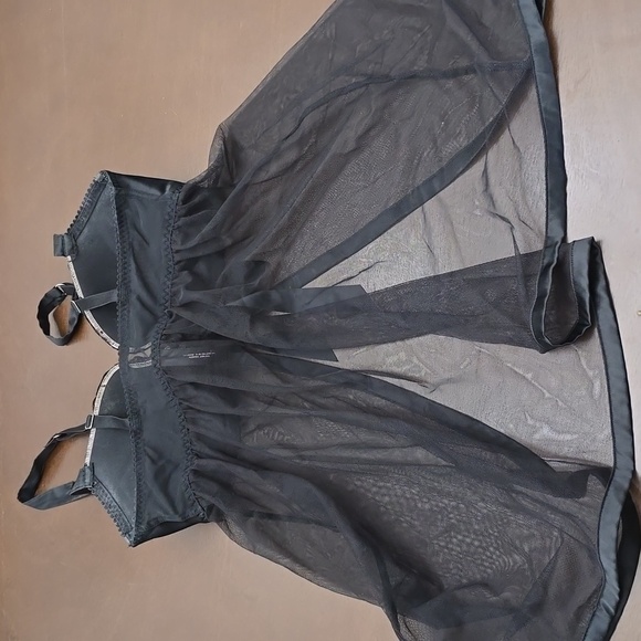 VICTORIA'S SECRET Black and Mauve Pink Floral Nightie 36D - Picture 4 of 5